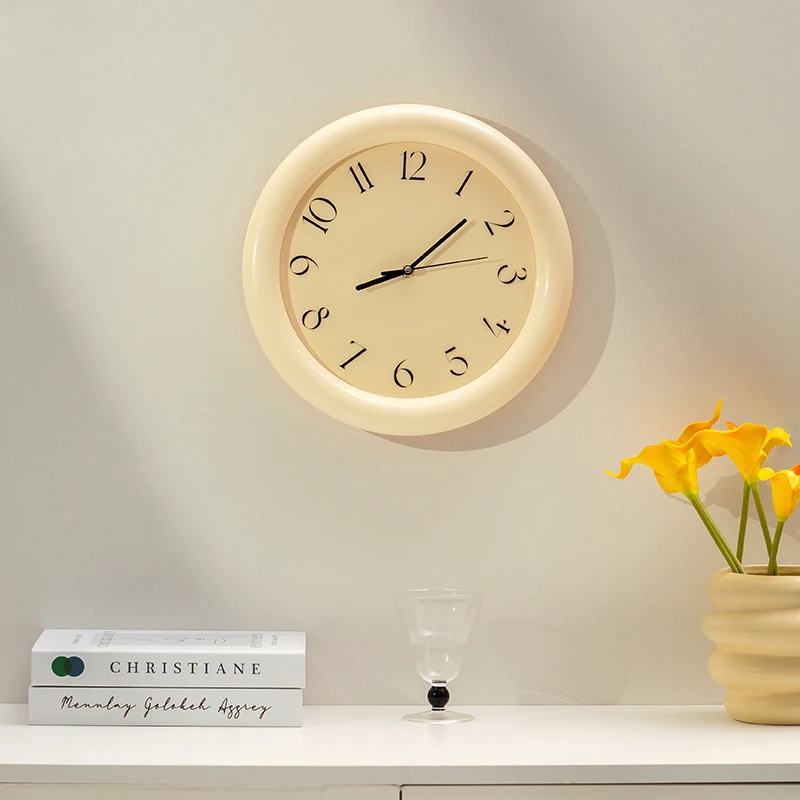 Japanese Minimalist Lifestyle - Jam Dinding Bulat Gemuk Gaya Retro